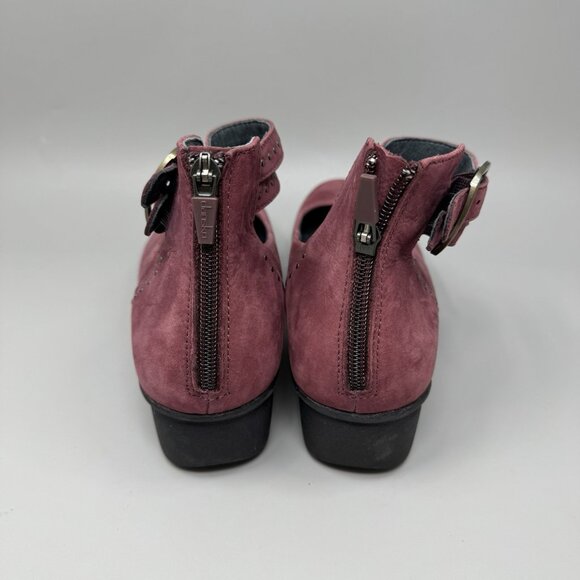 Dansko Lois Burgundy Nubuck Studded Buckle Ankle Strap Wedges Size 8.5 - Picture 6 of 9